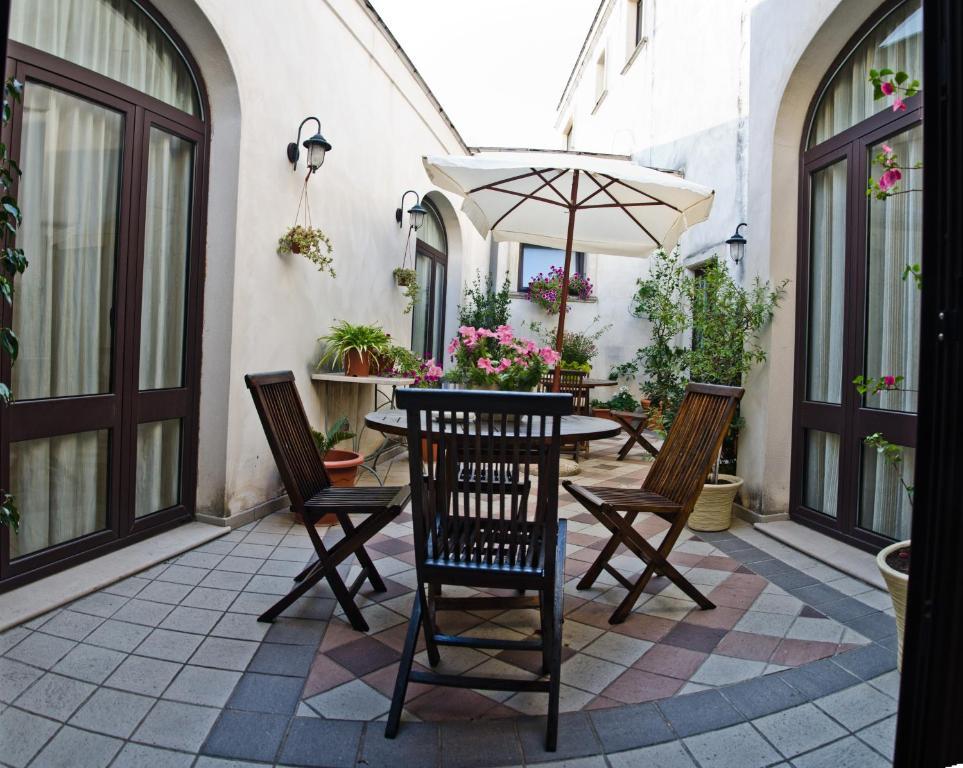 Palazzo Volta Boutique Luxury B&B 나르도 외부 사진