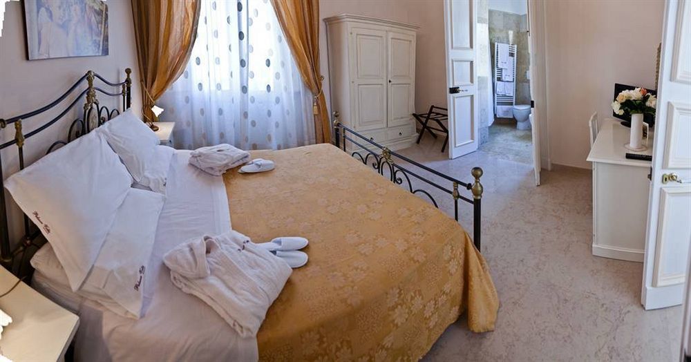 Palazzo Volta Boutique Luxury B&B 나르도 외부 사진