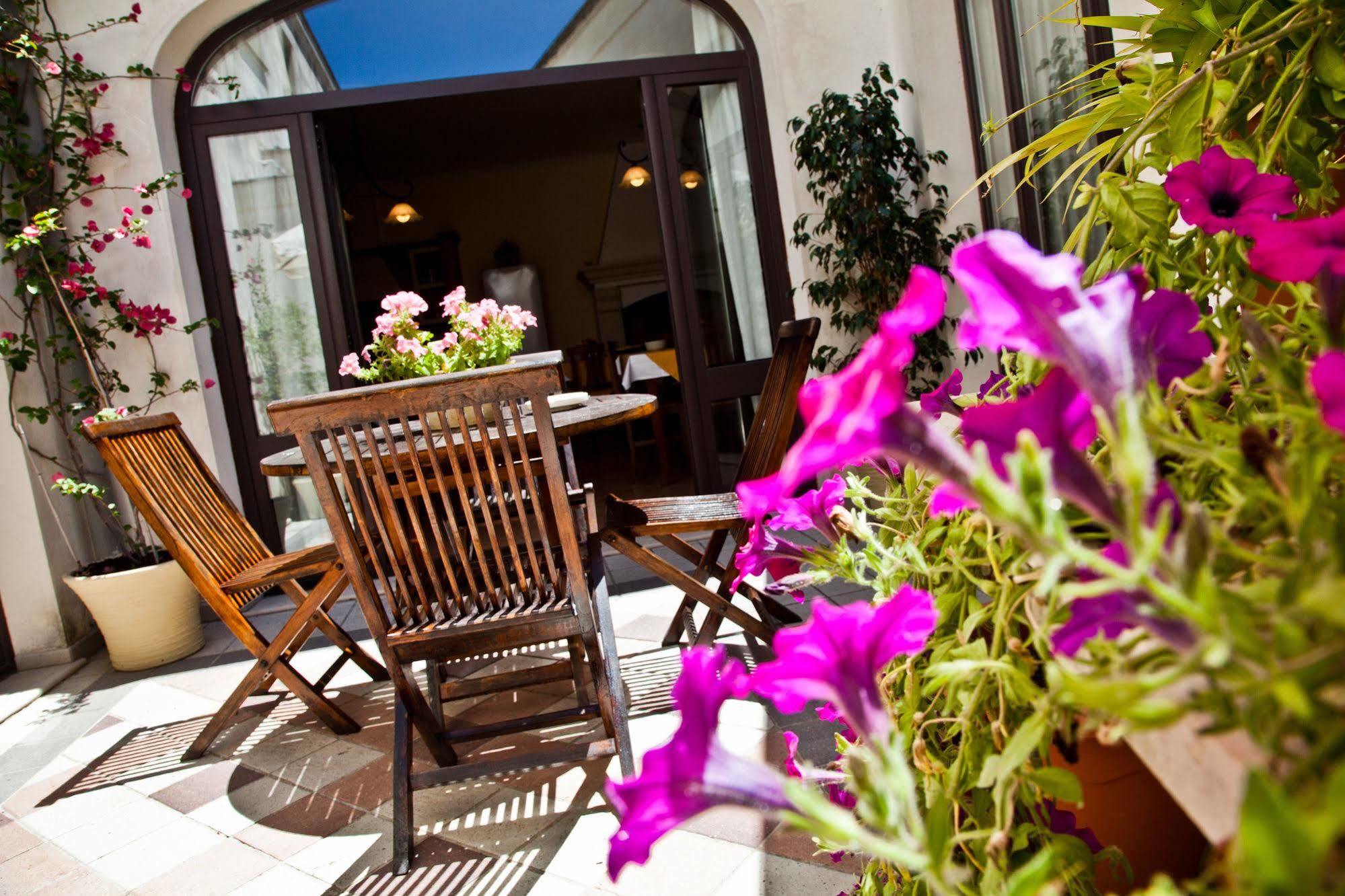 Palazzo Volta Boutique Luxury B&B 나르도 외부 사진